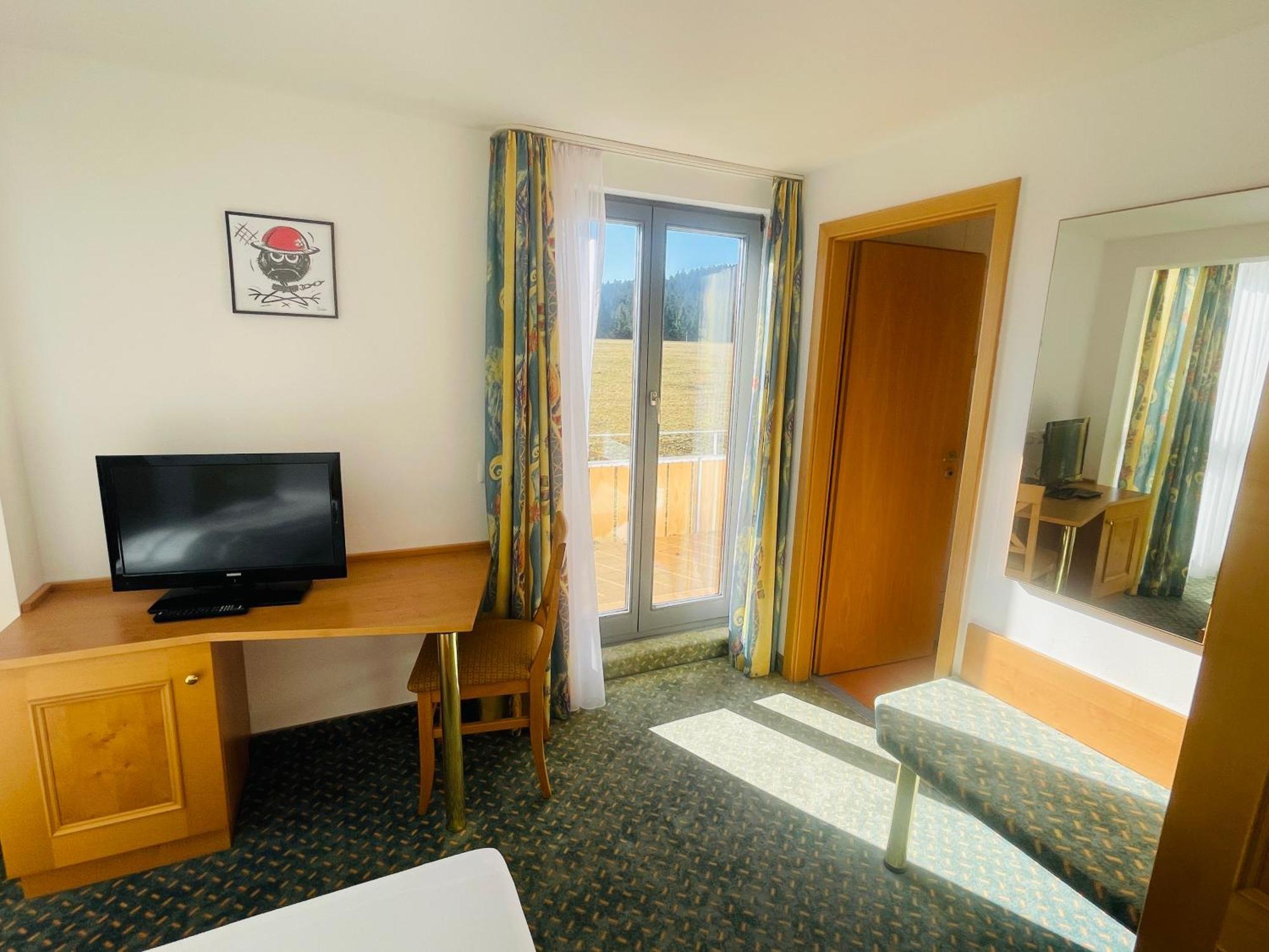 Landhotel Karin Freudenstadt Extérieur photo